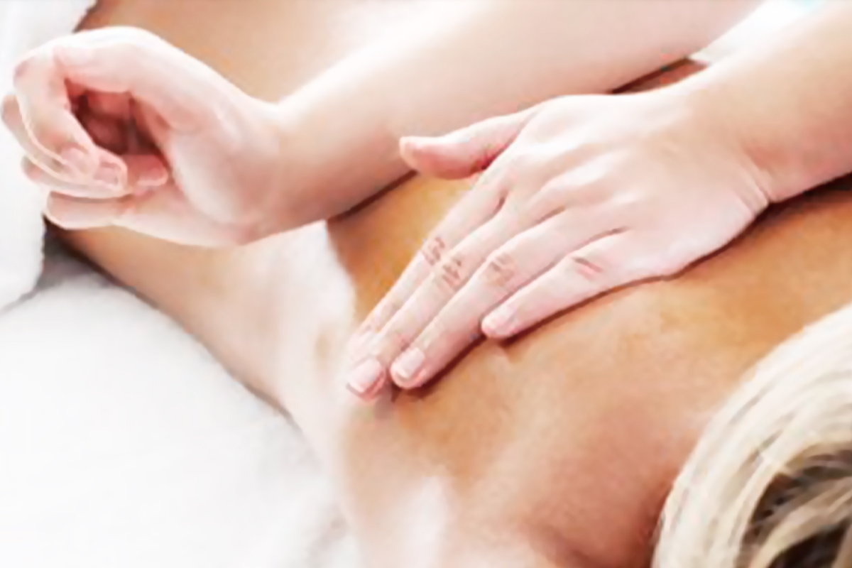 Massage Hawaïen Lomi-Lomi à Castres 81100 avec Cécile Landes Masseuse